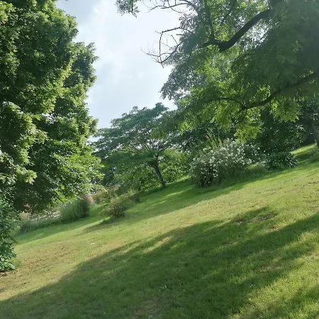 La Noyeraie Ubytování v soukromí Saint-Nicolas-de-la-Grave