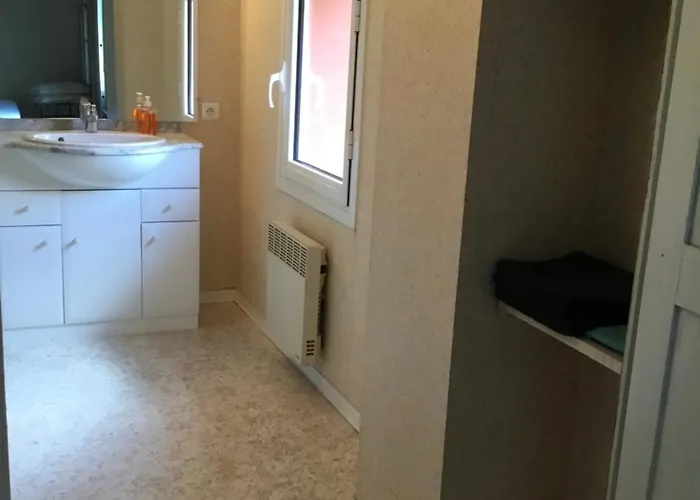 Homestay La Noyeraie *