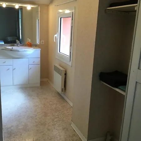 Séjour chez l'habitant La Noyeraie *